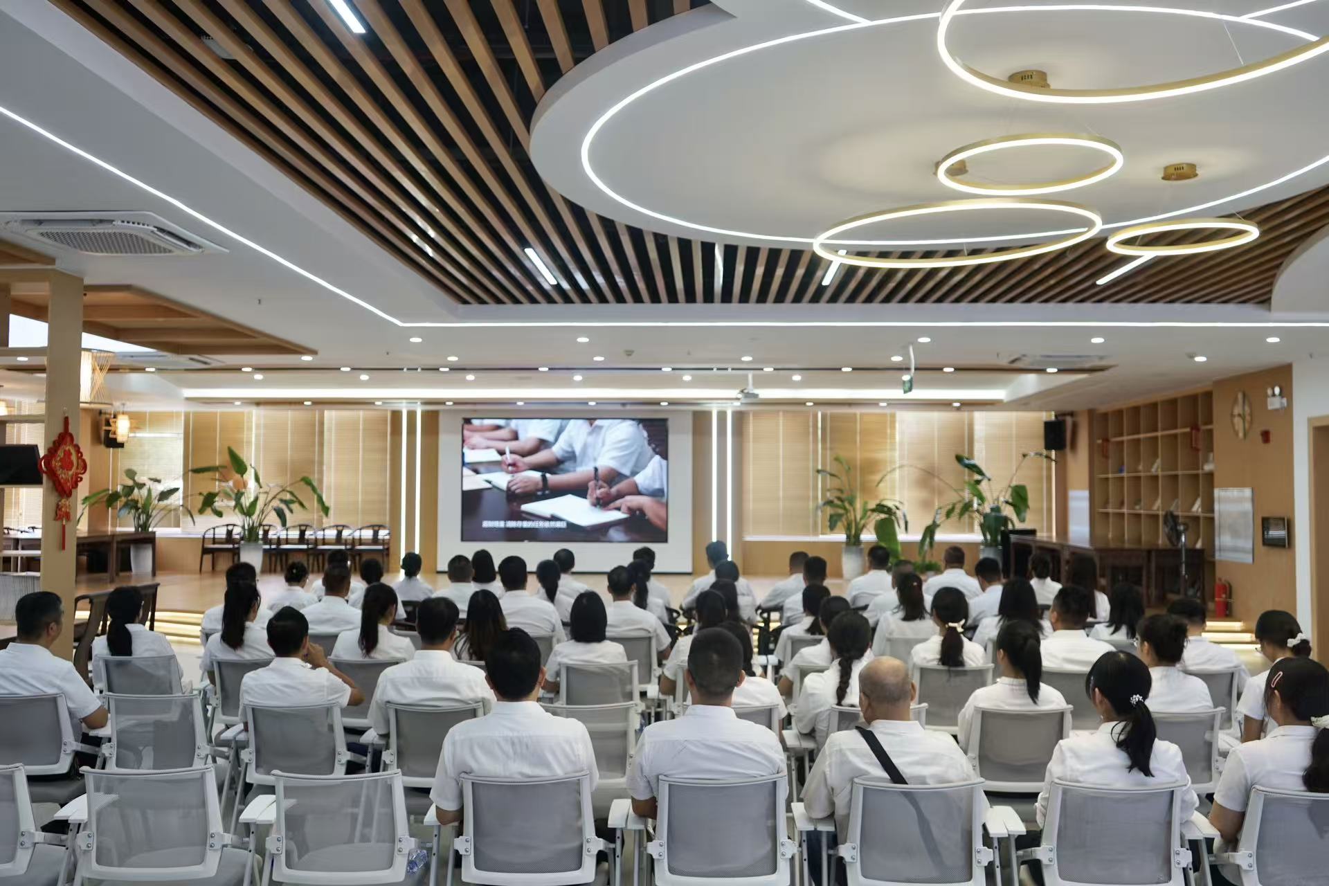 1761612158651570.jpg 微信图片_20251028084145_767_104.jpg